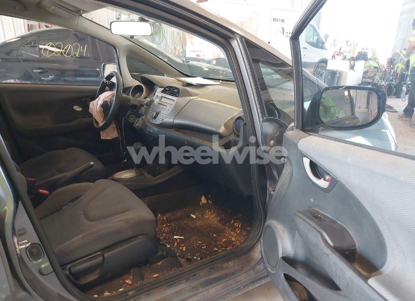 Photo 5 of 2012 Honda Fit (VIN JHMGE8H34CC025661)