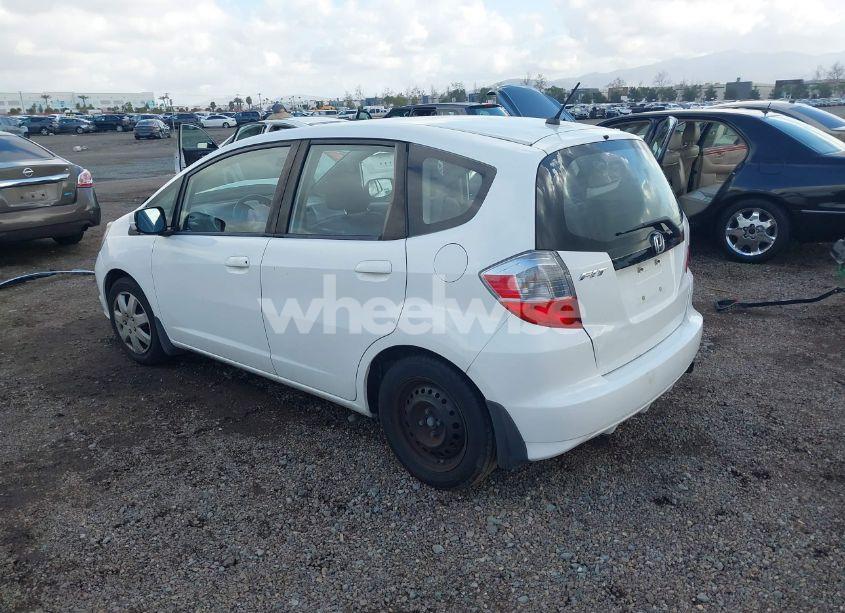 Photo 3 of 2012 Honda Fit (VIN JHMGE8H34CS002032)