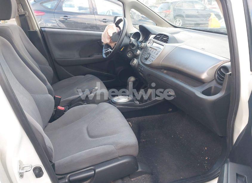 Photo 5 of 2012 Honda Fit (VIN JHMGE8H34CS002032)