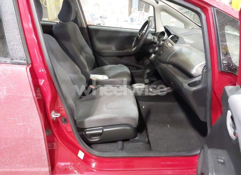 Photo 5 of 2013 Honda Fit (VIN JHMGE8H34DC073517)