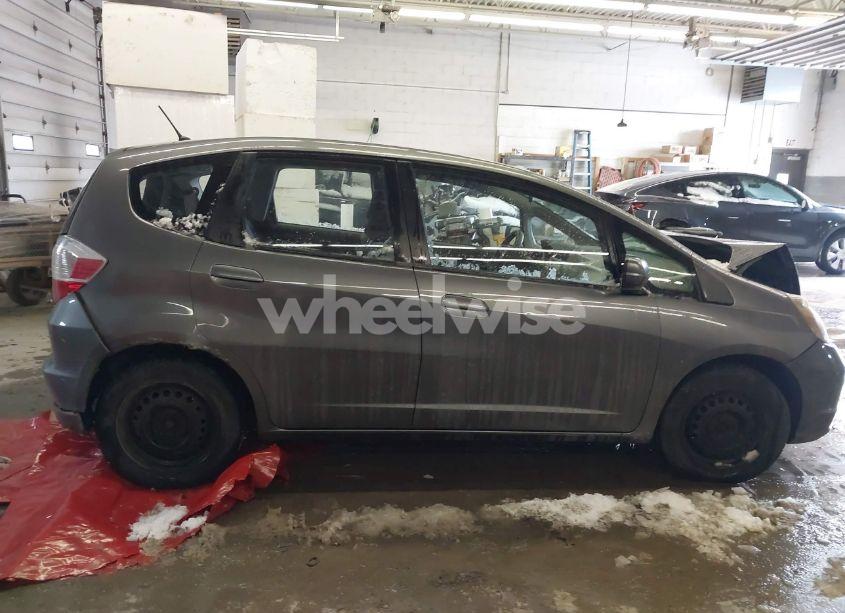 Photo 13 of 2013 Honda Fit (VIN JHMGE8H34DC075946)
