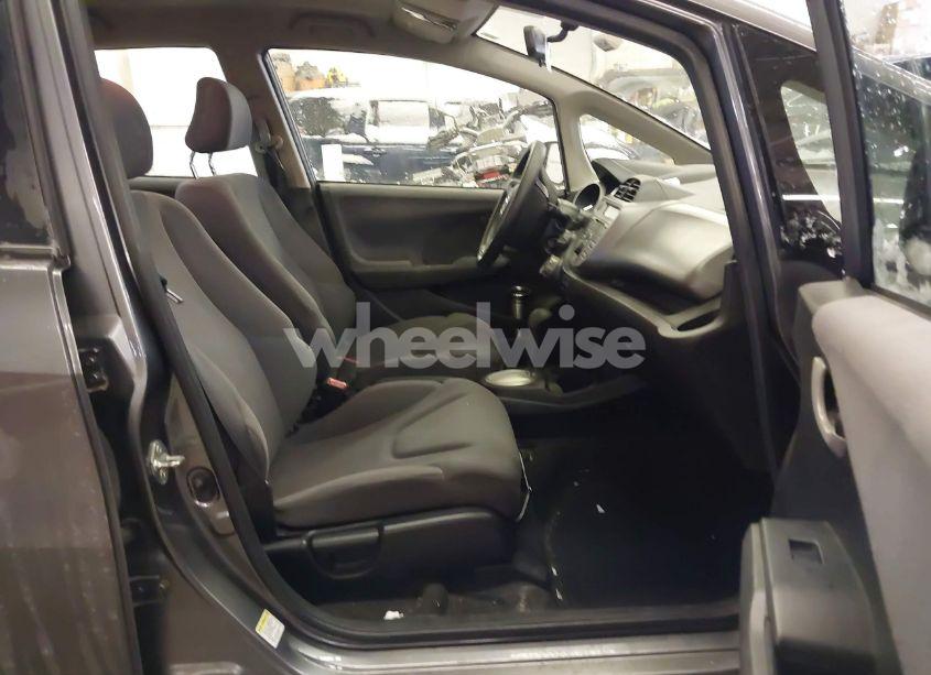 Photo 5 of 2013 Honda Fit (VIN JHMGE8H34DC075946)