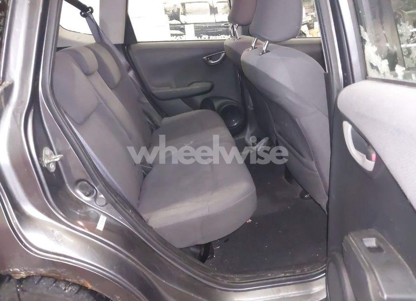 Photo 8 of 2013 Honda Fit (VIN JHMGE8H34DC075946)