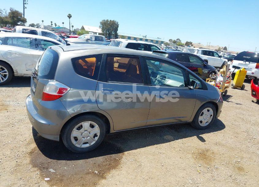 Photo 13 of 2013 Honda Fit (VIN JHMGE8H34DC082914)