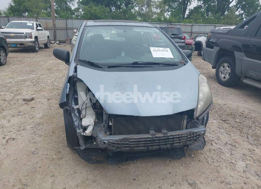 Photo 12 of 2011 Honda Fit (VIN JHMGE8H35BC025196)