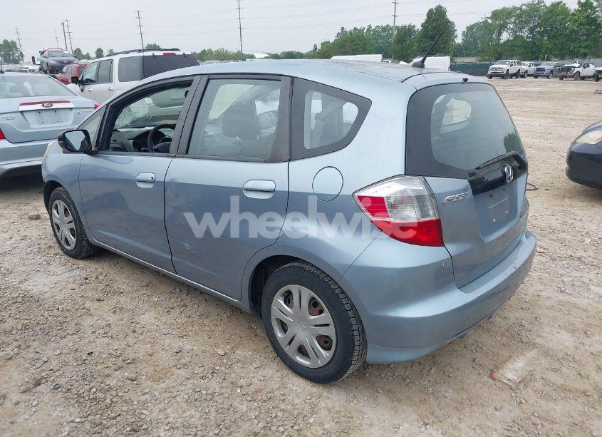 Photo 3 of 2011 Honda Fit (VIN JHMGE8H35BC025196)