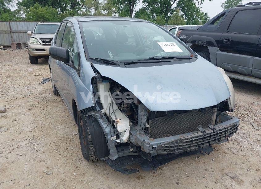 Photo 6 of 2011 Honda Fit (VIN JHMGE8H35BC025196)