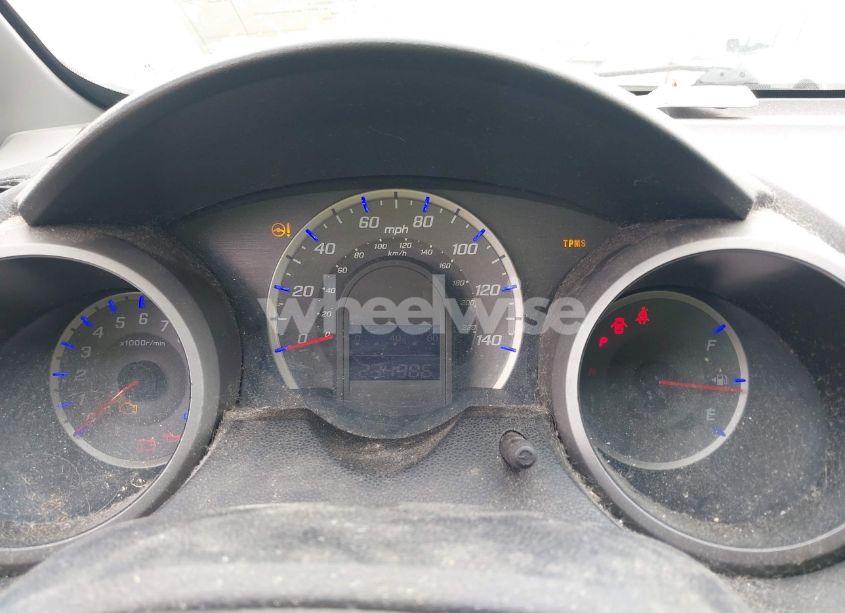 Photo 7 of 2011 Honda Fit (VIN JHMGE8H35BC025196)