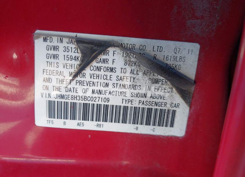 Photo 9 of 2011 Honda Fit (VIN JHMGE8H35BC027109)