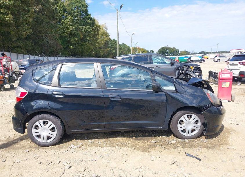 Photo 13 of 2011 Honda Fit (VIN JHMGE8H35BS004306)