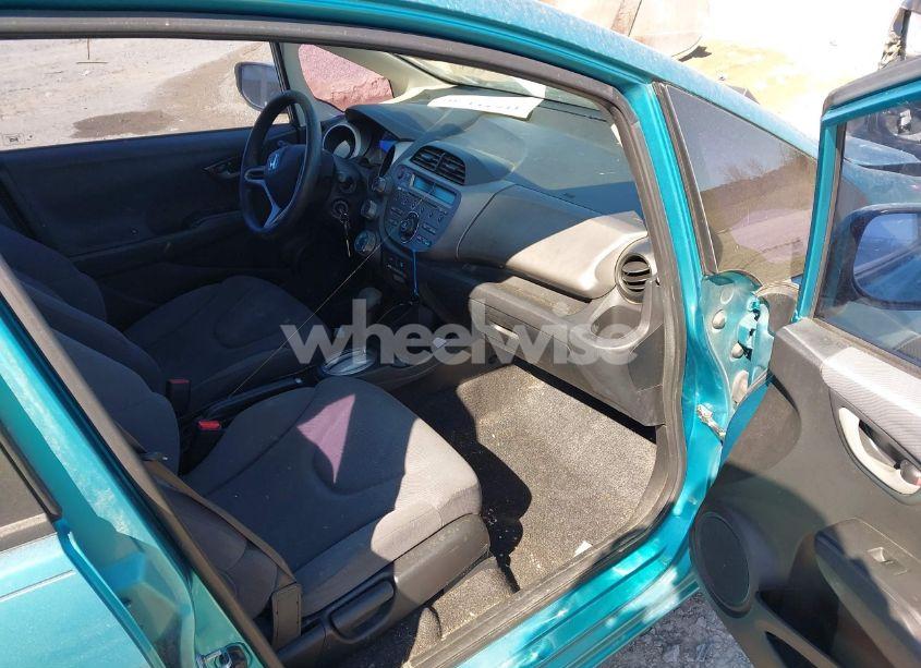 Photo 5 of 2012 Honda Fit (VIN JHMGE8H35CC006584)