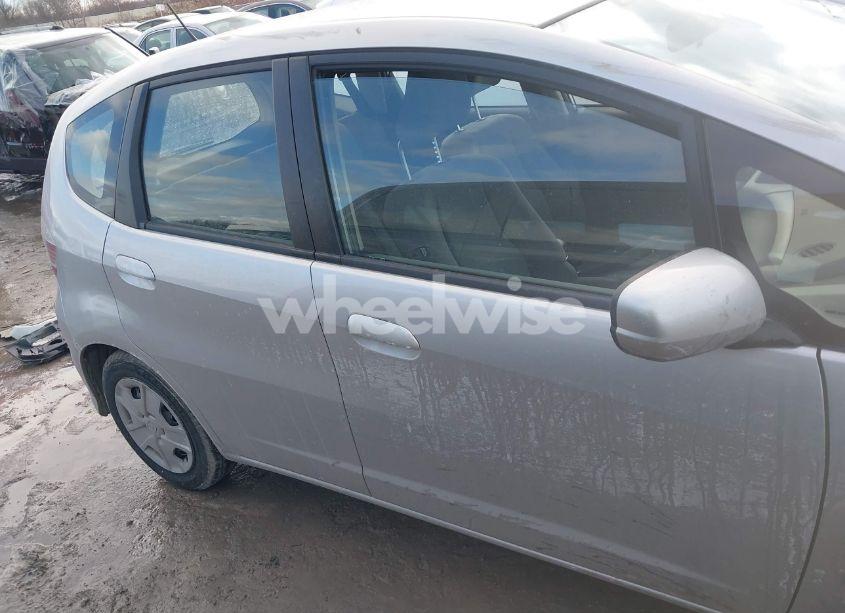 Photo 13 of 2012 Honda Fit (VIN JHMGE8H35CS002119)