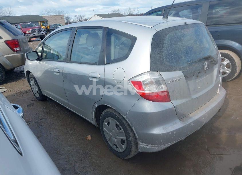 Photo 3 of 2012 Honda Fit (VIN JHMGE8H35CS002119)