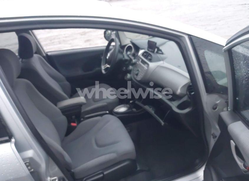 Photo 5 of 2012 Honda Fit (VIN JHMGE8H36CS006731)