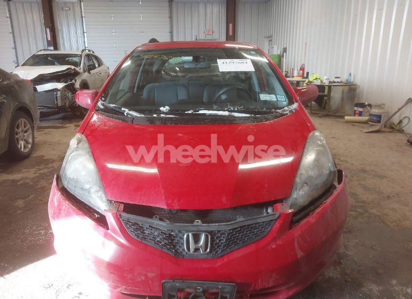 Photo 12 of 2013 Honda Fit (VIN JHMGE8H36DC000133)