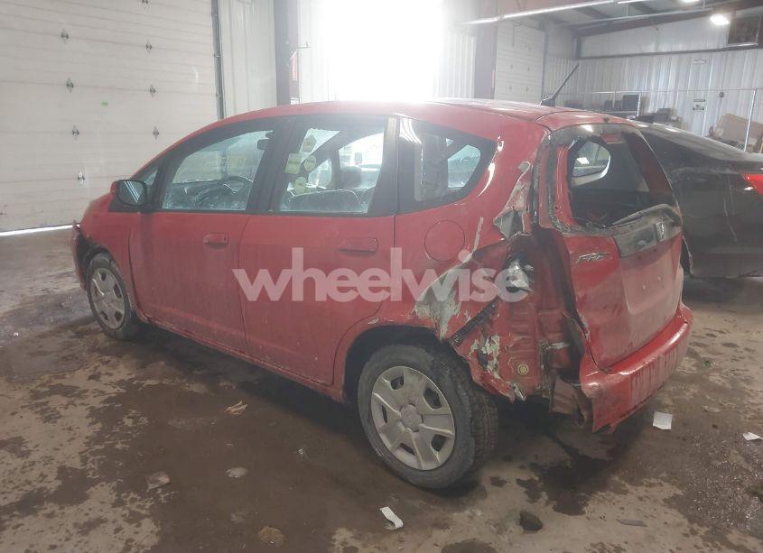 Photo 3 of 2013 Honda Fit (VIN JHMGE8H36DC000133)