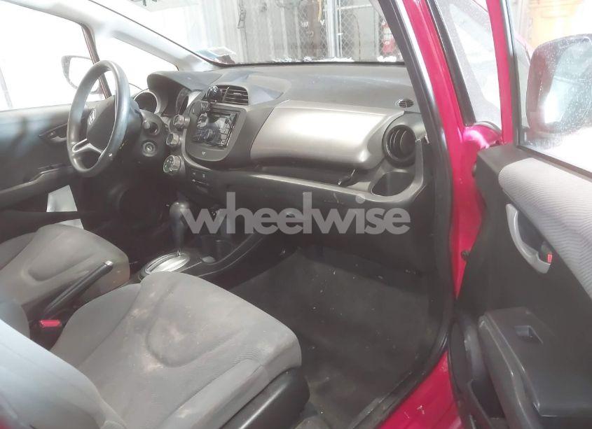 Photo 5 of 2013 Honda Fit (VIN JHMGE8H36DC000133)