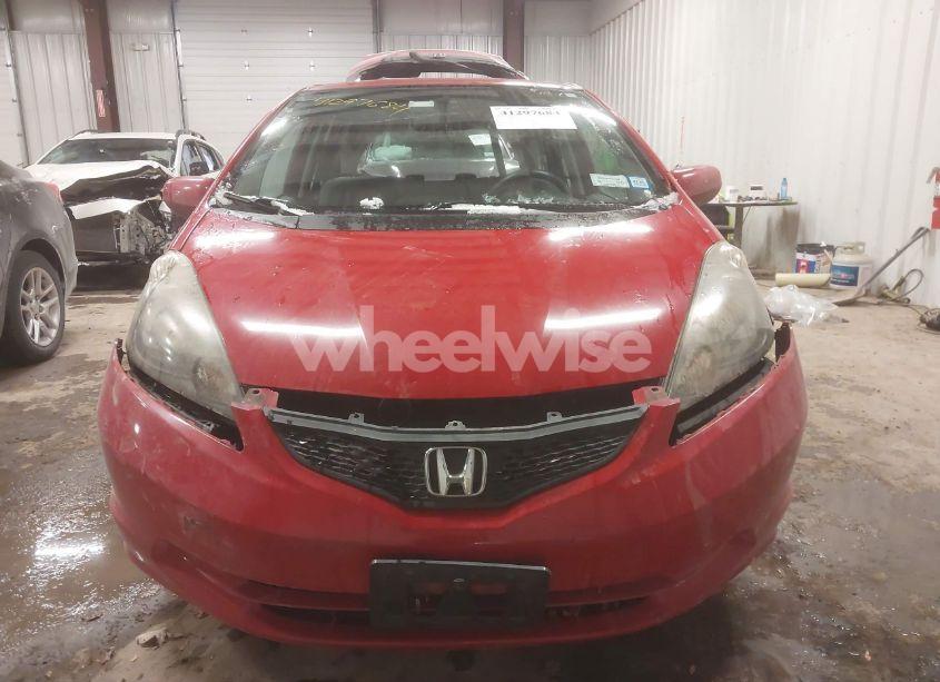 Photo 6 of 2013 Honda Fit (VIN JHMGE8H36DC000133)