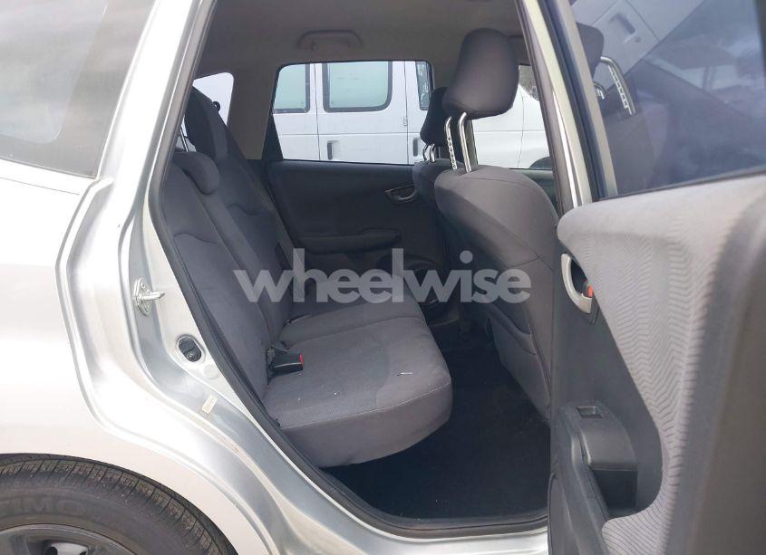 Photo 8 of 2013 Honda Fit (VIN JHMGE8H36DC005221)