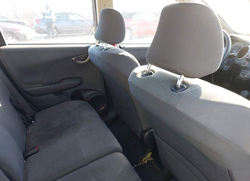 Photo 21 of 2013 Honda Fit (VIN JHMGE8H36DC005252)