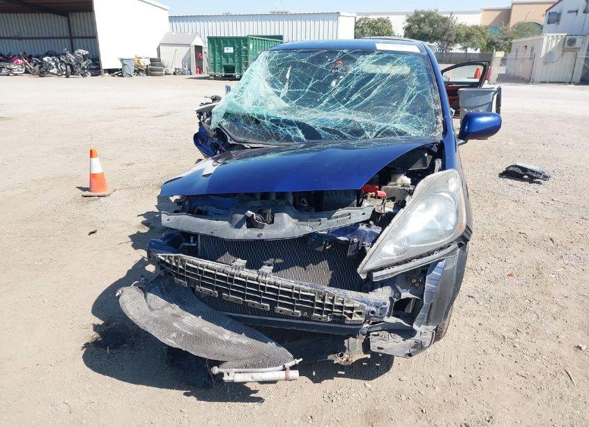 Photo 13 of 2013 Honda Fit (VIN JHMGE8H36DC007843)