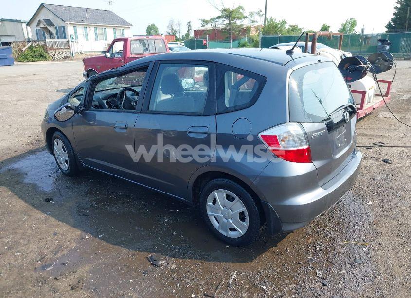 Photo 3 of 2013 Honda Fit (VIN JHMGE8H36DC044567)