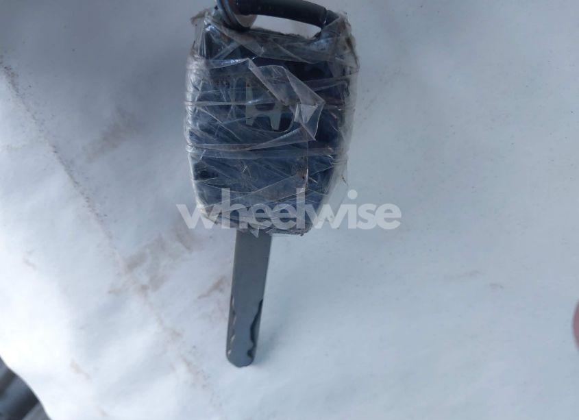 Photo 11 of 2011 Honda Fit (VIN JHMGE8H37BS003223)