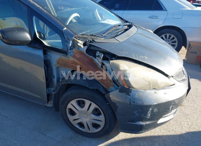 Photo 6 of 2011 Honda Fit (VIN JHMGE8H37BS003223)