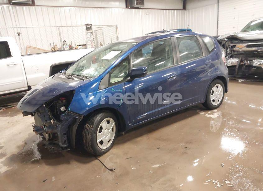 Photo 2 of 2012 Honda Fit (VIN JHMGE8H37CC028506)