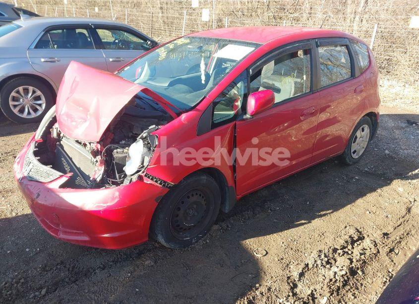 Photo 2 of 2013 Honda Fit (VIN JHMGE8H37DC004840)