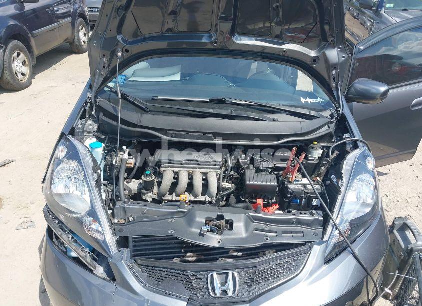 Photo 10 of 2013 Honda Fit (VIN JHMGE8H37DC020052)