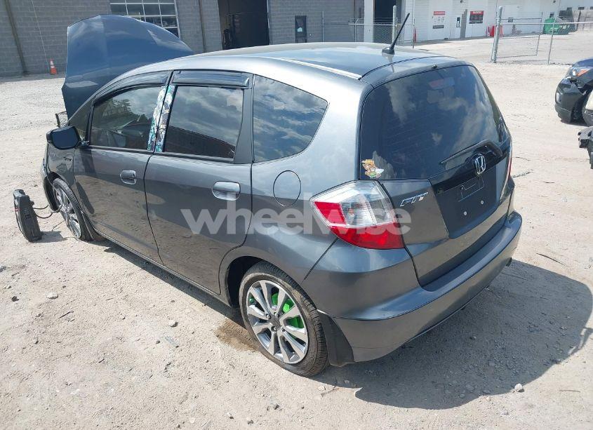 Photo 3 of 2013 Honda Fit (VIN JHMGE8H37DC020052)