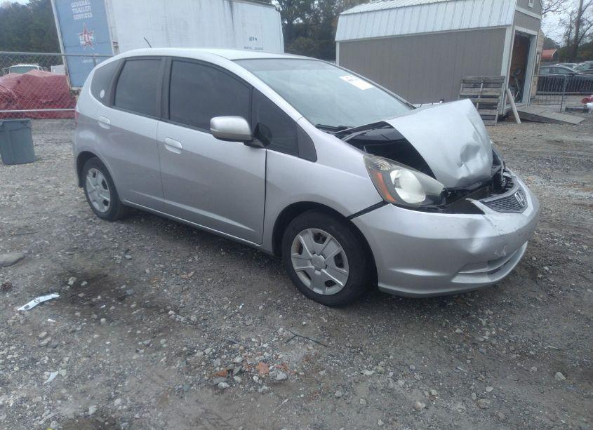 2013 Honda Fit (VIN JHMGE8H37DC055769) main photo