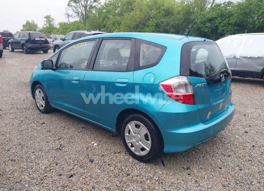 Photo 3 of 2012 Honda Fit (VIN JHMGE8H38CC003131)