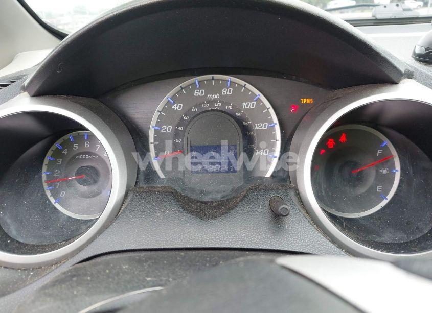 Photo 7 of 2012 Honda Fit (VIN JHMGE8H38CC014615)