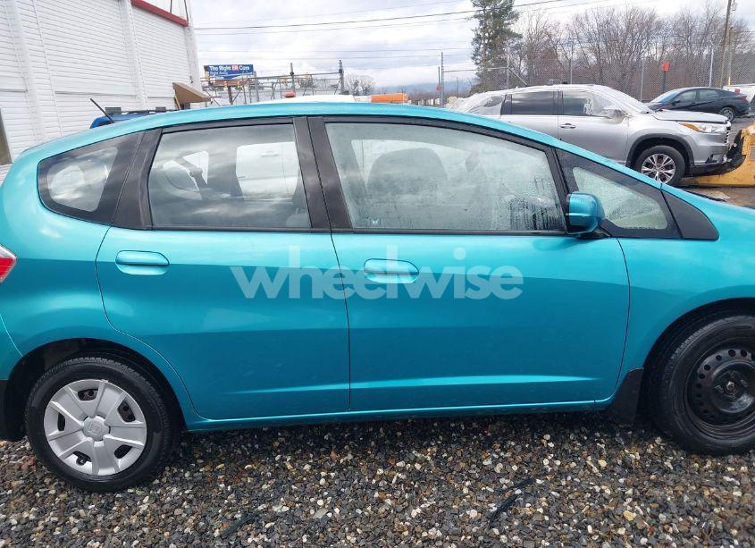 Photo 14 of 2013 Honda Fit (VIN JHMGE8H38DC051696)