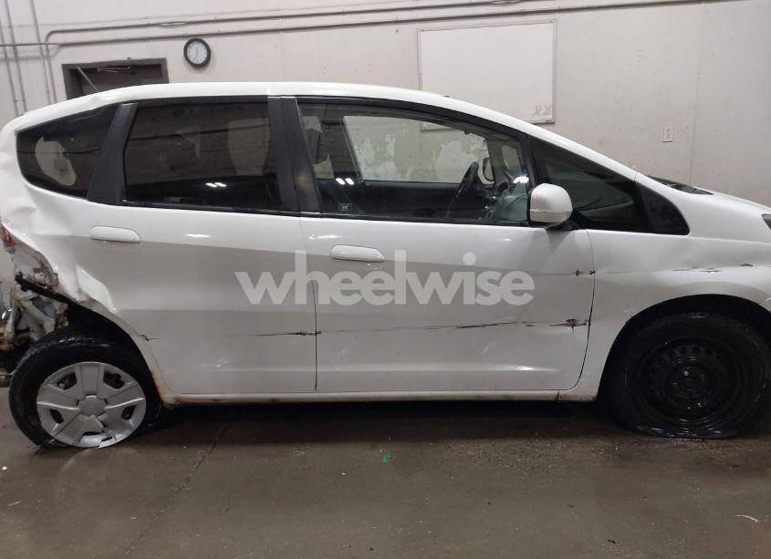 Photo 13 of 2013 Honda Fit (VIN JHMGE8H38DC055358)