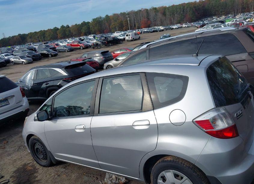 Photo 13 of 2013 Honda Fit (VIN JHMGE8H38DC058454)