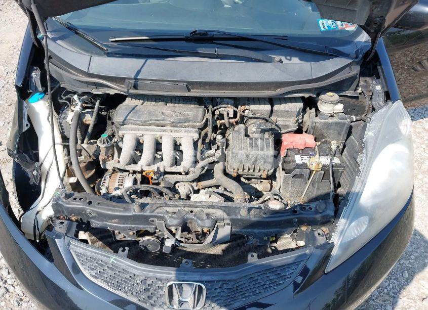 Photo 10 of 2013 Honda Fit (VIN JHMGE8H38DC074170)