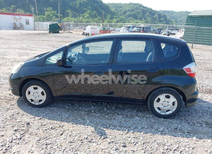 Photo 15 of 2013 Honda Fit (VIN JHMGE8H38DC074170)