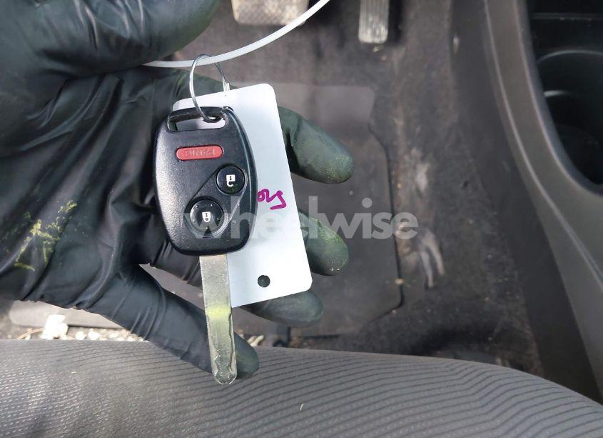 Photo 11 of 2011 Honda Fit (VIN JHMGE8H39BC025296)