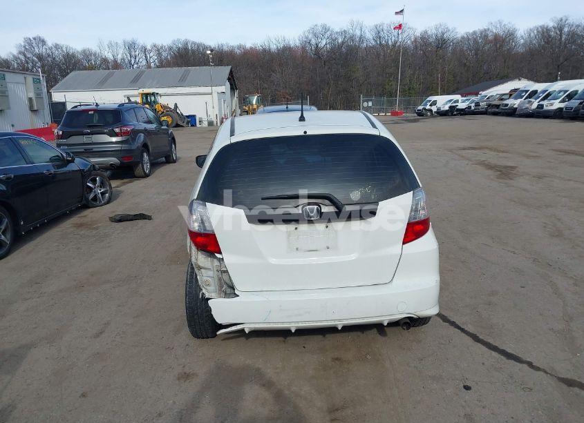 Photo 16 of 2011 Honda Fit (VIN JHMGE8H39BC025296)