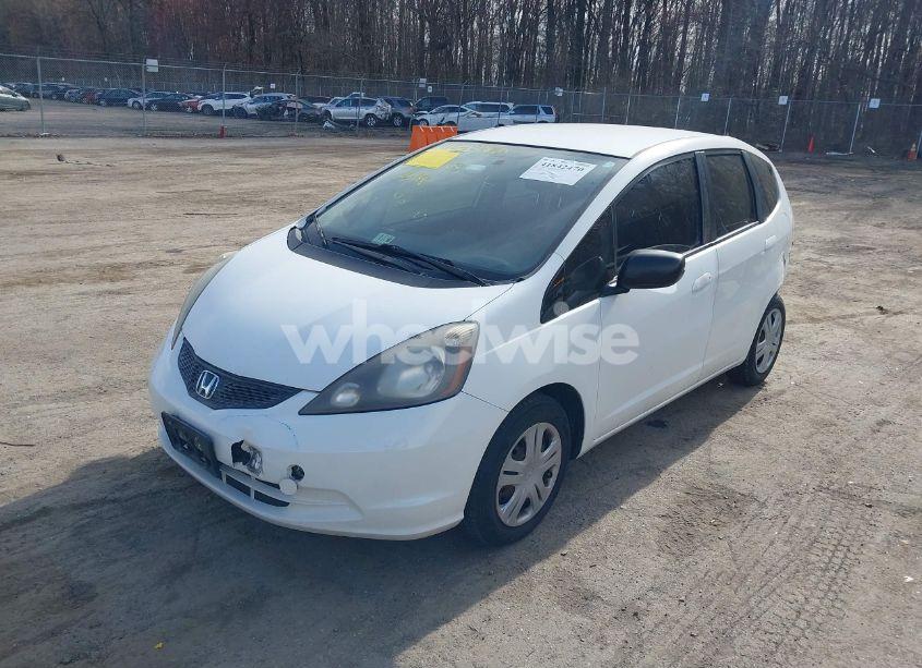 Photo 2 of 2011 Honda Fit (VIN JHMGE8H39BC025296)