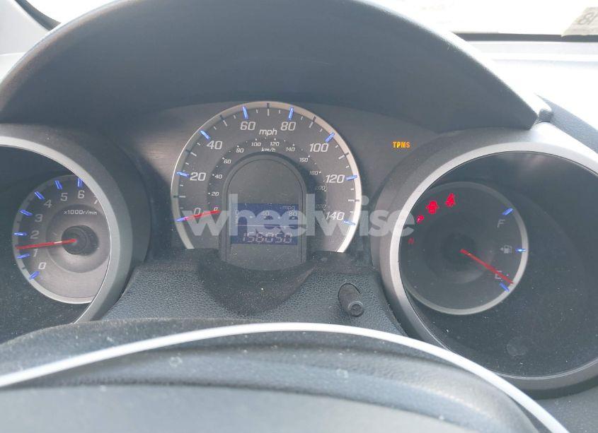 Photo 7 of 2011 Honda Fit (VIN JHMGE8H39BC025296)