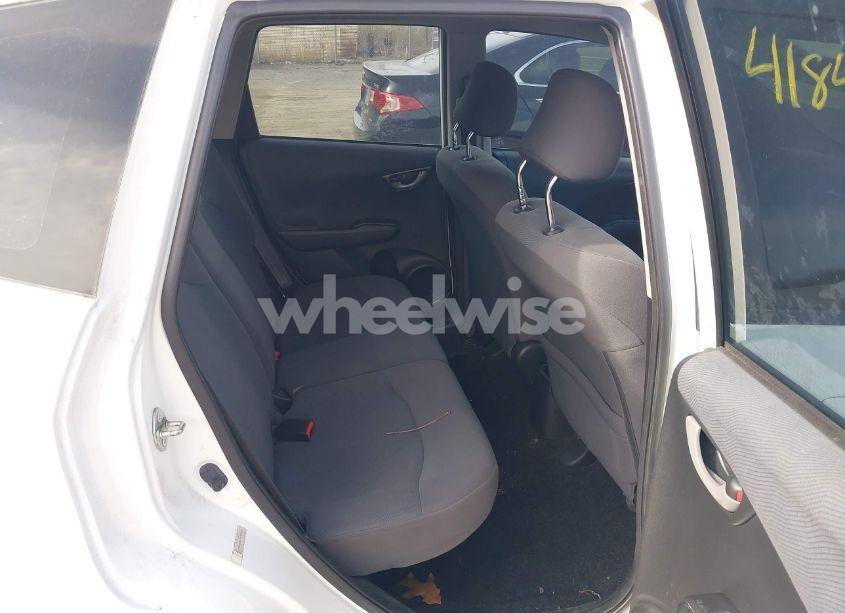 Photo 8 of 2011 Honda Fit (VIN JHMGE8H39BC025296)