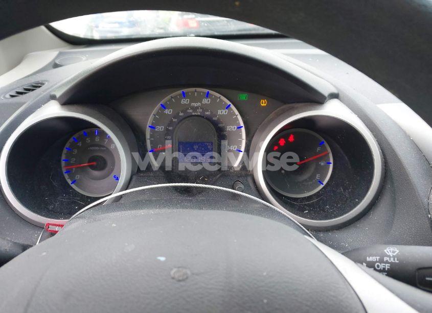 Photo 7 of 2012 Honda Fit (VIN JHMGE8H39CC040950)