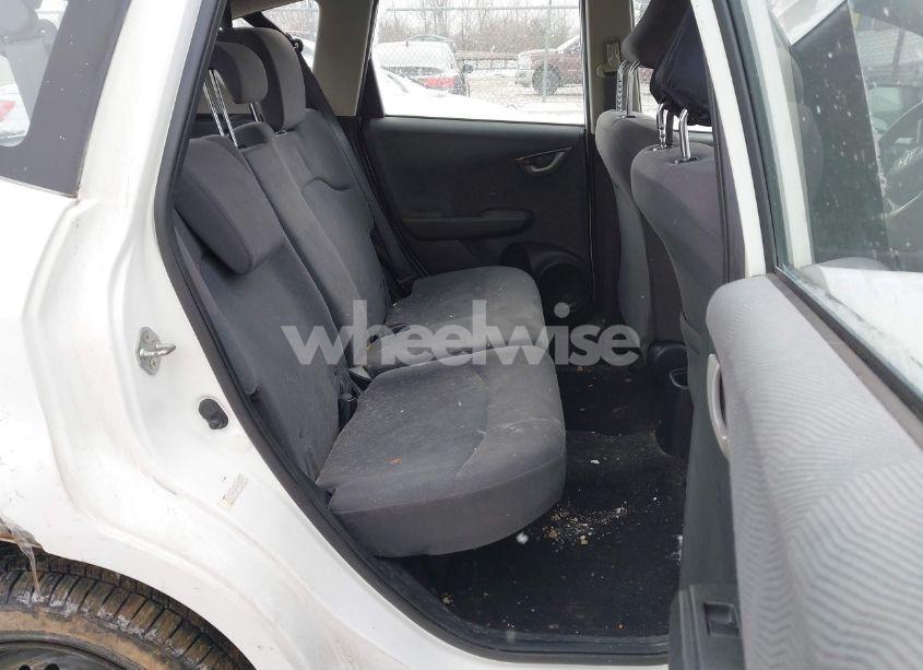 Photo 8 of 2012 Honda Fit (VIN JHMGE8H39CC040950)