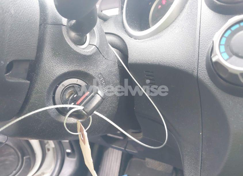 Photo 11 of 2013 Honda Fit (VIN JHMGE8H39DC005052)