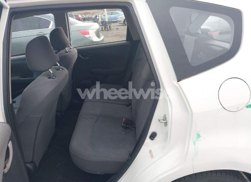 Photo 8 of 2013 Honda Fit (VIN JHMGE8H39DC005052)