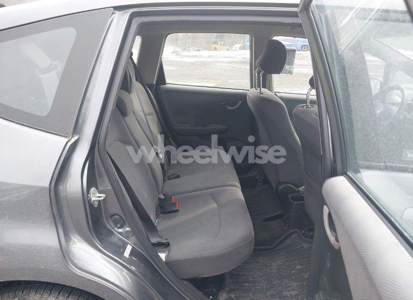 Photo 8 of 2013 Honda Fit (VIN JHMGE8H39DC021056)